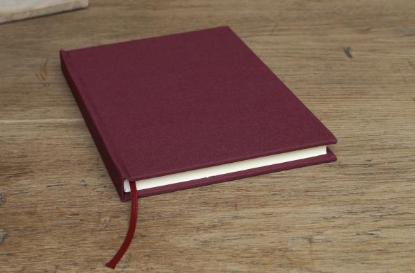 Elegant notebook, wine-red linen, thread-sewn, unlined